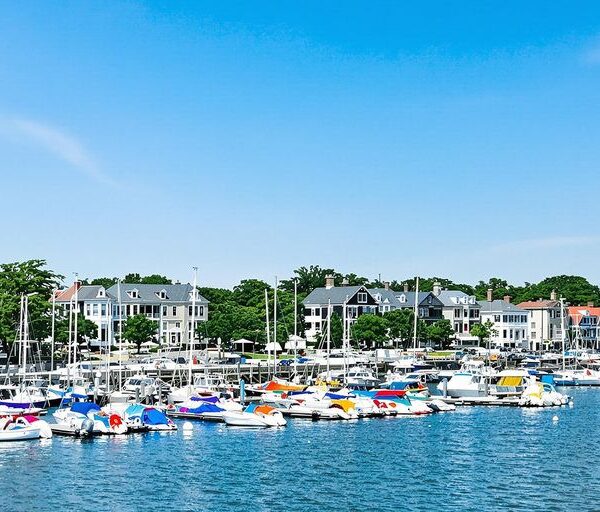48 Hours in Rhode Island Travel Guide