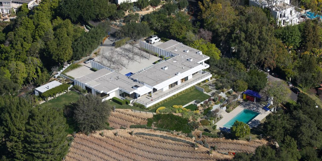 Jennifer Aniston's house from aerial view